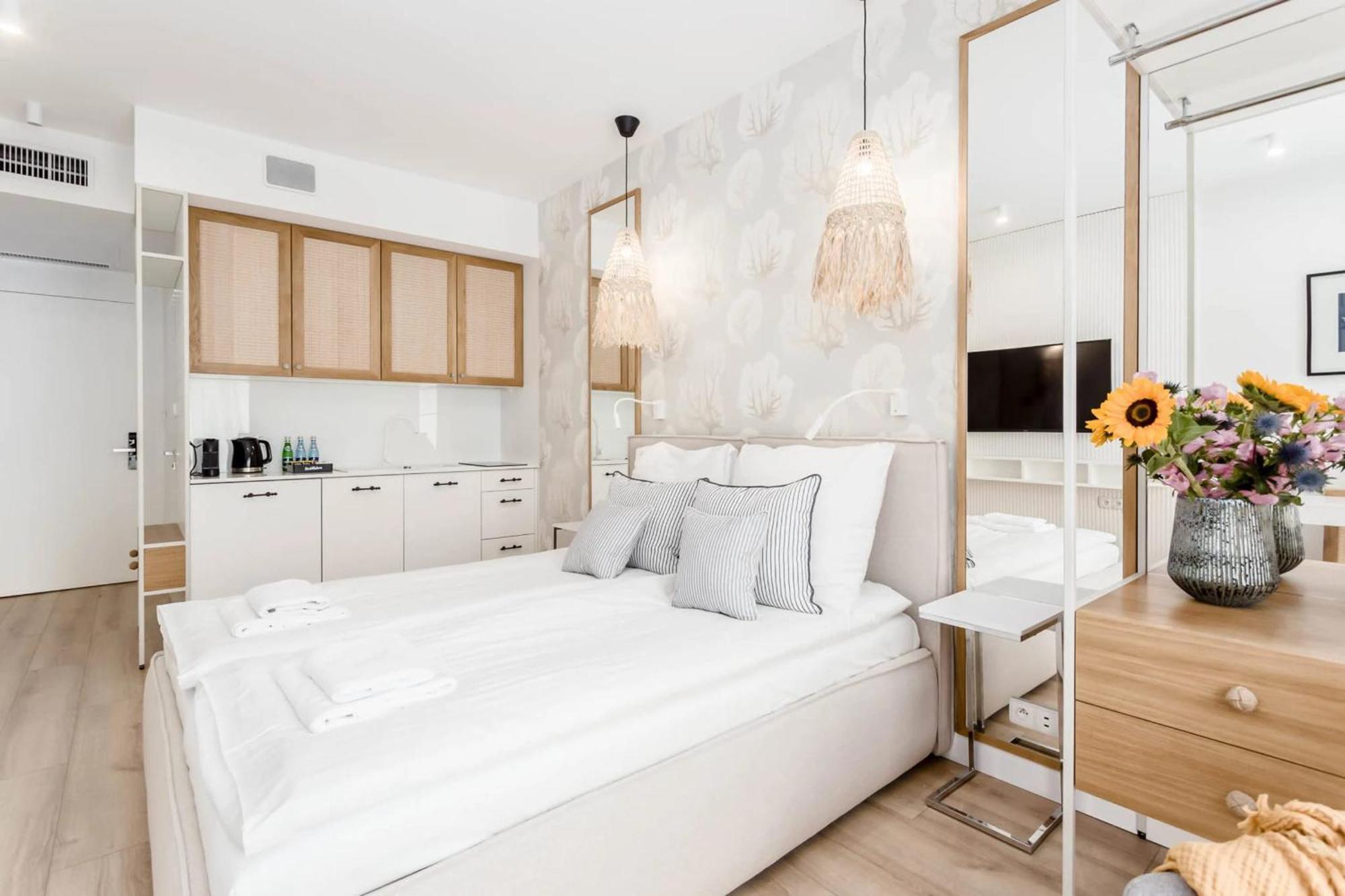 Apartamenty Chmielna 10 - Kompleks Deo - Old Town By Rent Like Home Gdańsk Extérieur photo