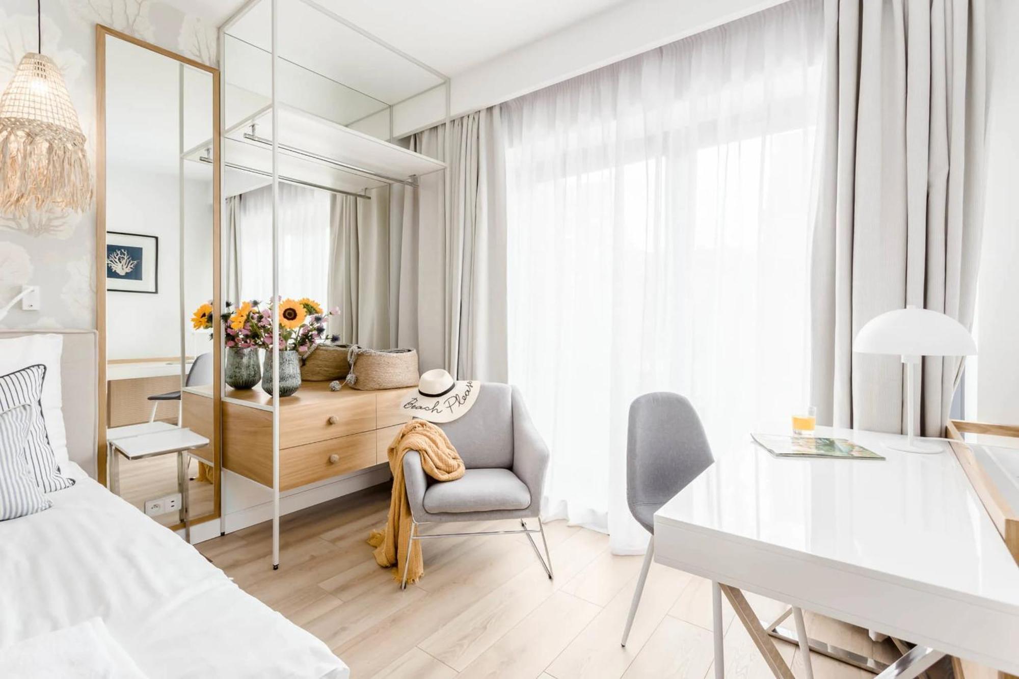 Apartamenty Chmielna 10 - Kompleks Deo - Old Town By Rent Like Home Gdańsk Extérieur photo